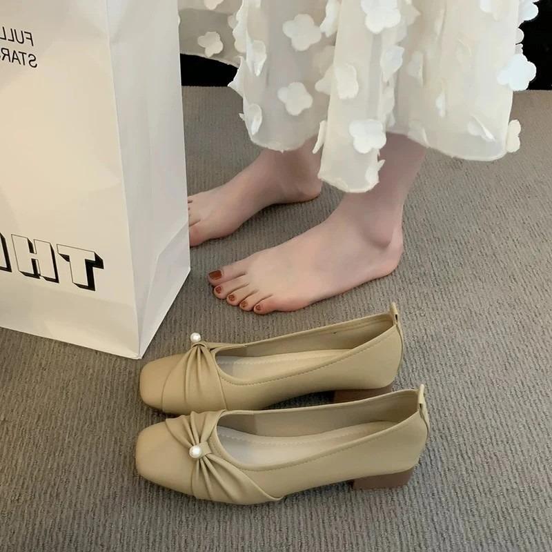 Low-heeled Mary Jane evening grandma shoes women's new autumn flat bottom versatile skirt single shoes ladyshoes