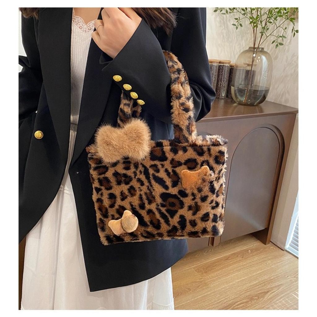 Sac bandoulière léopard, Chat fille décontractée, Sac bandoulière automne fourrure, Sac à main
