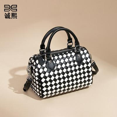 Neue Schachbrett-tragbare Kissen-Tasche modische handgewebte Damentasche lässige Schulter-Schrägbandtasche