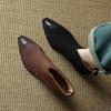 Sapatos fechados – Sapatos fechados