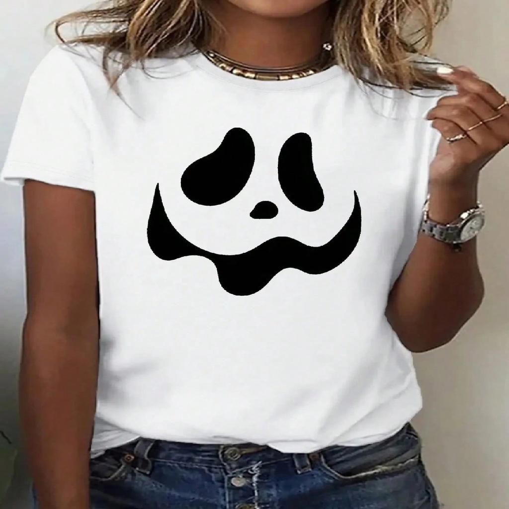 A Summer Themed Cartoon Ghost Or Pumpkin Lantern Women's T-Shirt With Comfortable Fit Summer Fashion New Products Holiday Gifts