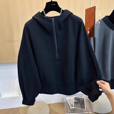 Felpa con cappuccio e mezza zip, a maniche lunghe, dal taglio morbido, alla moda e versatile, per Autunno e Inverno