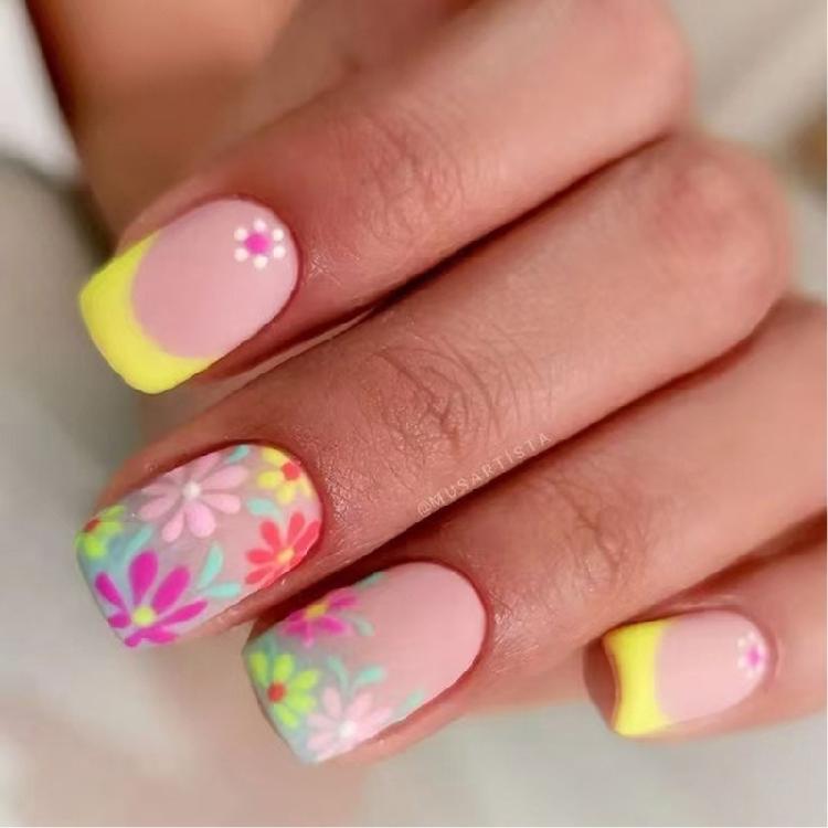 Uñas Postizas Cuadradas con Flores, Uñas Postizas Adhesivas en 12 Tamaños, 24 Unidades Puntas de Uñas Francesas para Decoraciones de Uñas DIY