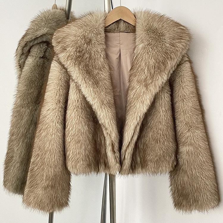European and American autumn and winter new imitation fox fur coat women's short fashion fur coat coat