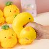 Süße Dehnbare Ananas-Ente Quetschspielzeuge Stressabbau Bälle Angstlinderung Neuheit Knet-Fidget-Spielzeug Für Kinder Feiertagsgeschenke