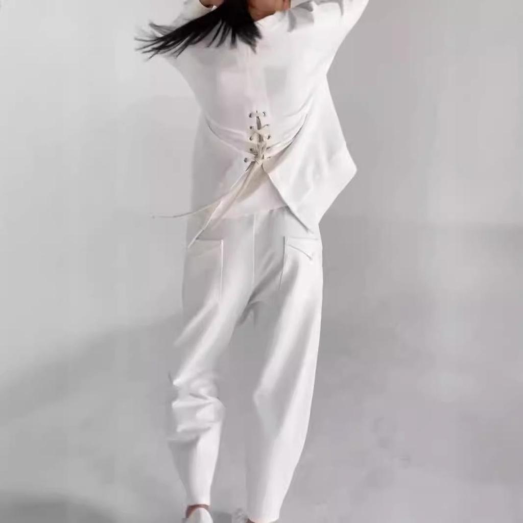 2024 Trendy Multi-Pocket Solid Color Casual Sports Pants Set with Lacing