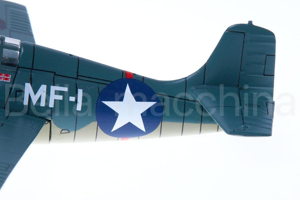 scale Navy Grumman Wildcat F4F 1942 aircraft model kit 1/72 U.S.