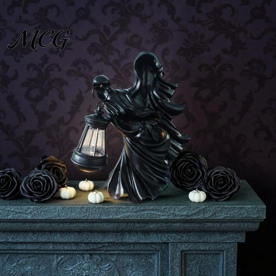 Mysterious Gothic Halloween Accessory Witch Resin Lantern, Ghoul Terrifying LED Night Light, Art Sculpture Waterproof Hell Reaper Spooky Tabletop