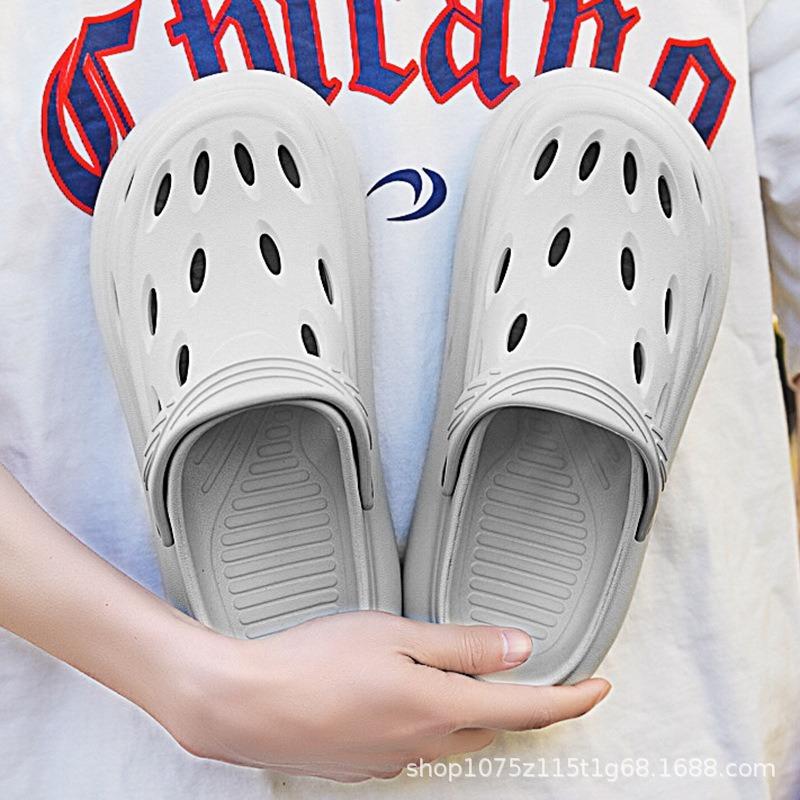 Hole shoes men's new summer outdoor beach non-slip wear-resistant soft sole casual sports outer bag head