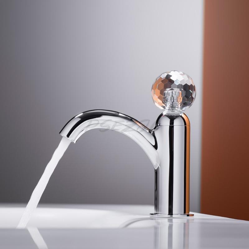 Full Copper Design Crystal Handwheel Bathroom Sink Single Cold Water Faucet Bathroom Countertop Sink Single Hole Faucet