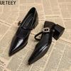 Scarpe con tacco – Scarpe con tacco