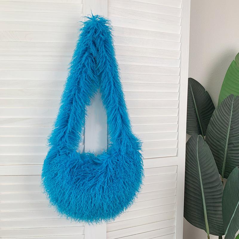 

Artificial Wool Women s Furry Shoulder Bag Winter Fashion Ladies Faux Fur Crossbody Bags Large Capacity Female Plush Handbags