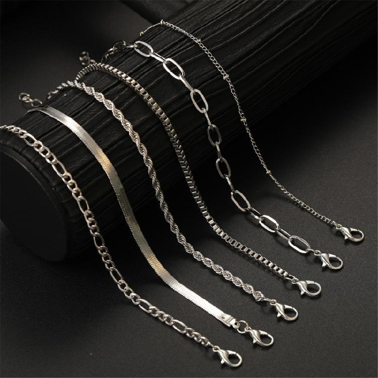6 Pieces Stylish 14K Gold Plated Bracelets for Women Portable and Comfortable Cuban Link Chain Daily Use Casual Wear