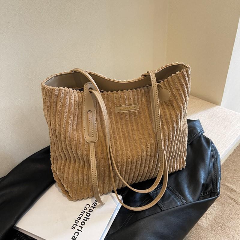 Corduroy Large-capacity Canvas Bag Winter New Niche Simple Work Commute Portable Shoulder Tote Bag