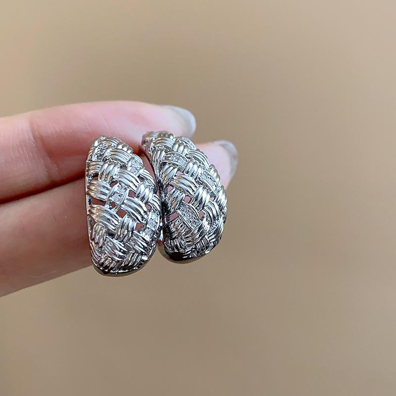 Silver Needle Flower Fringed Earrings French Light Luxury Temperament Earrings, Niche High-end Earrings