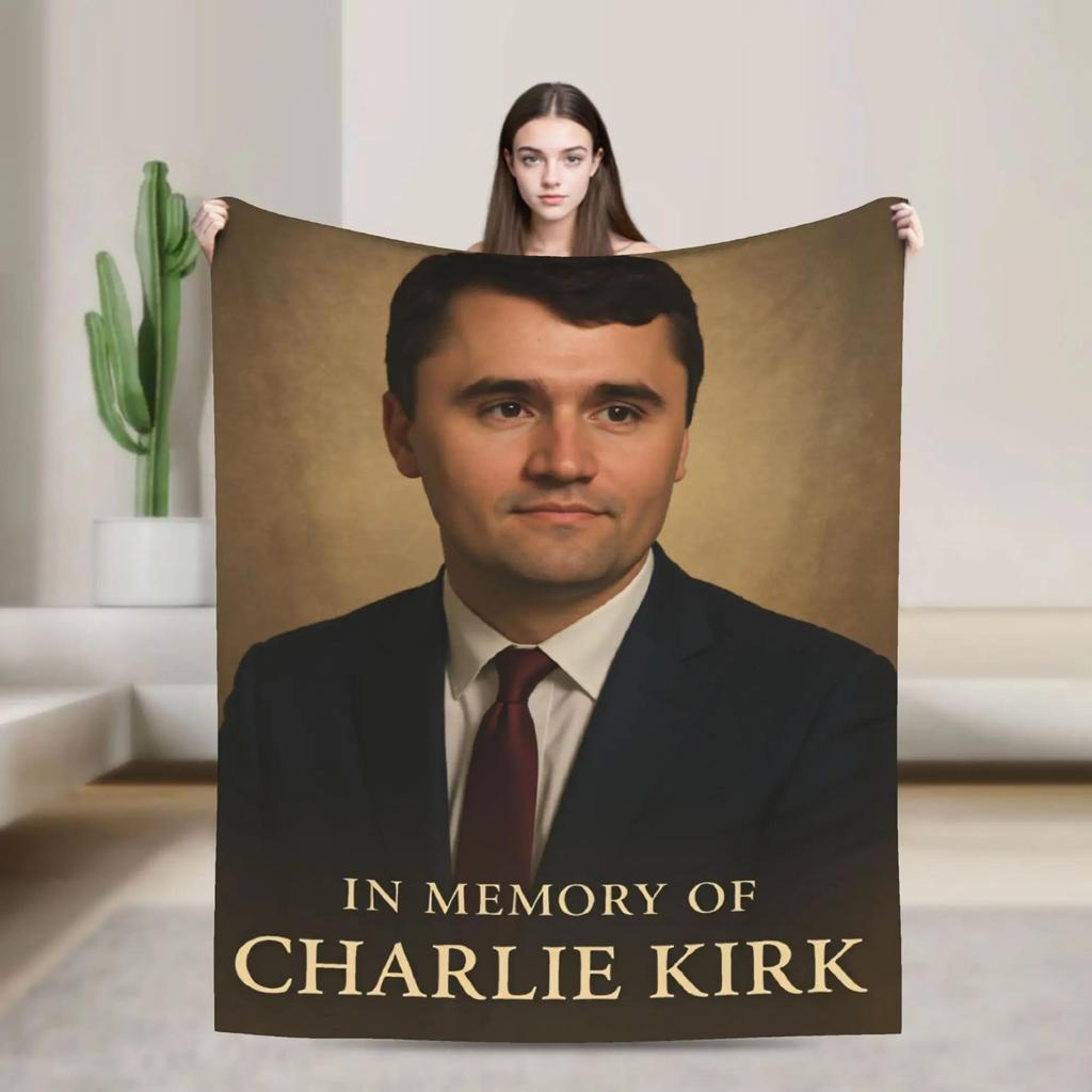 Pray For Charlie Kirk Soft Plush Throw Blanket for Students  Warm Flannel Bedspread for Sofa Bed or Outdoor Use