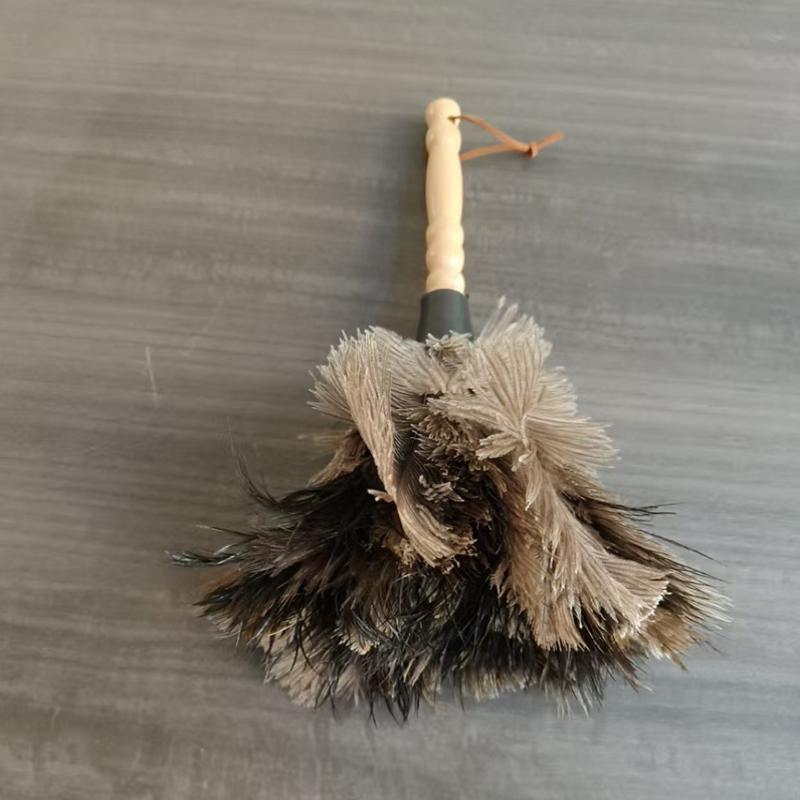 Feather Duster Wooden Handle Duster Anti-Static Dust Removal Dusters Ostrich Duster Feather Fur Brush For Home Cleaning Tools