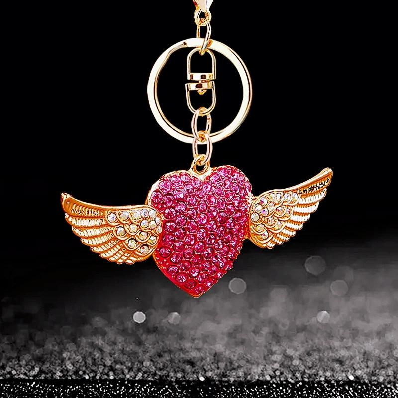 Crystal Sparkling Wings for Women Exquisite Sweet Alloy Rhinestone Car Bag Accessories Jewelry Bag Charm