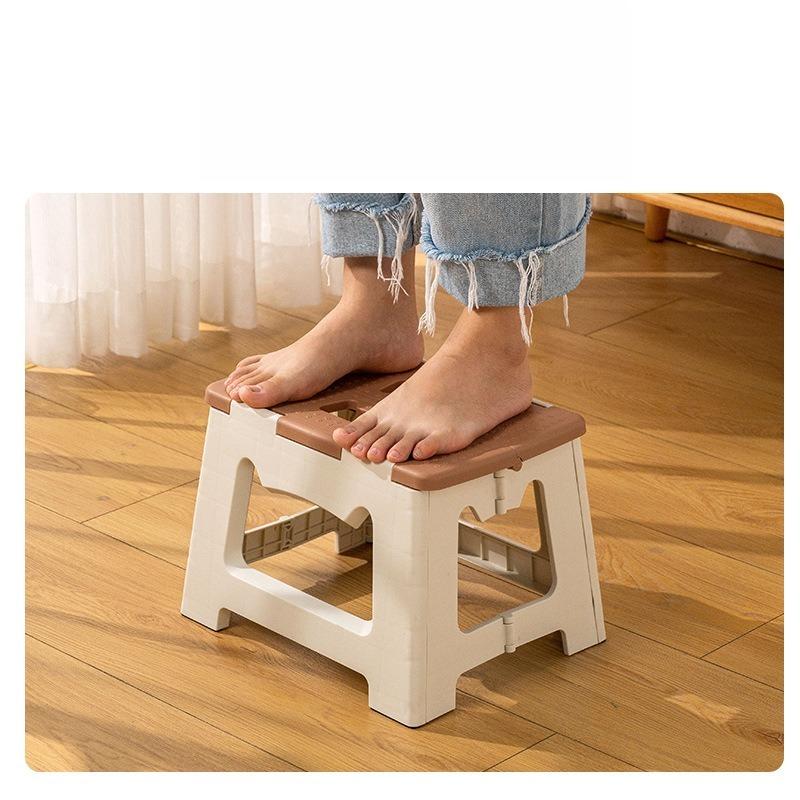 Portable Folding Stool Outdoor Bench Fishing Stool Modern Simple Portable Plastic Small Stool