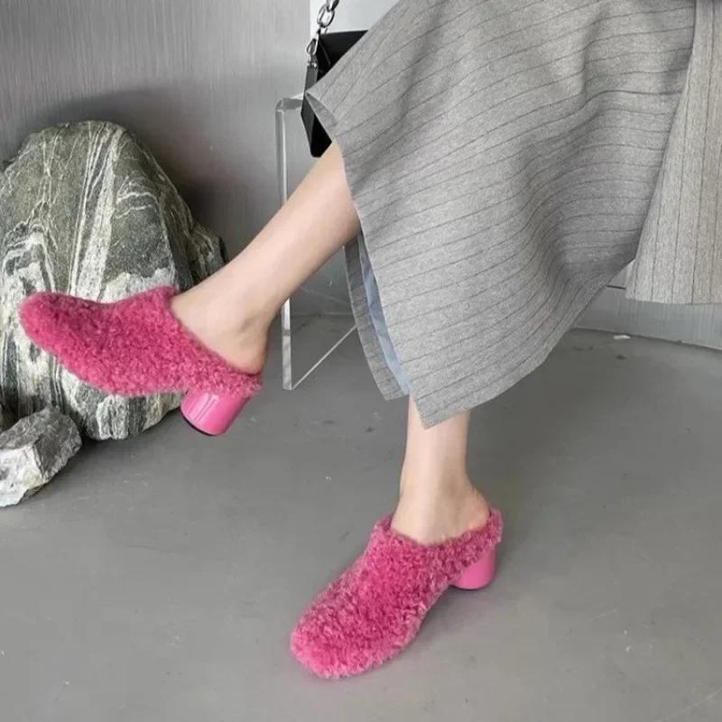 Fashion Women's Shoes 2024 High Quality Baotou Women's Slippers Fashion Short Plush Daily Slippers Women Hot Sale Solid Heels Women