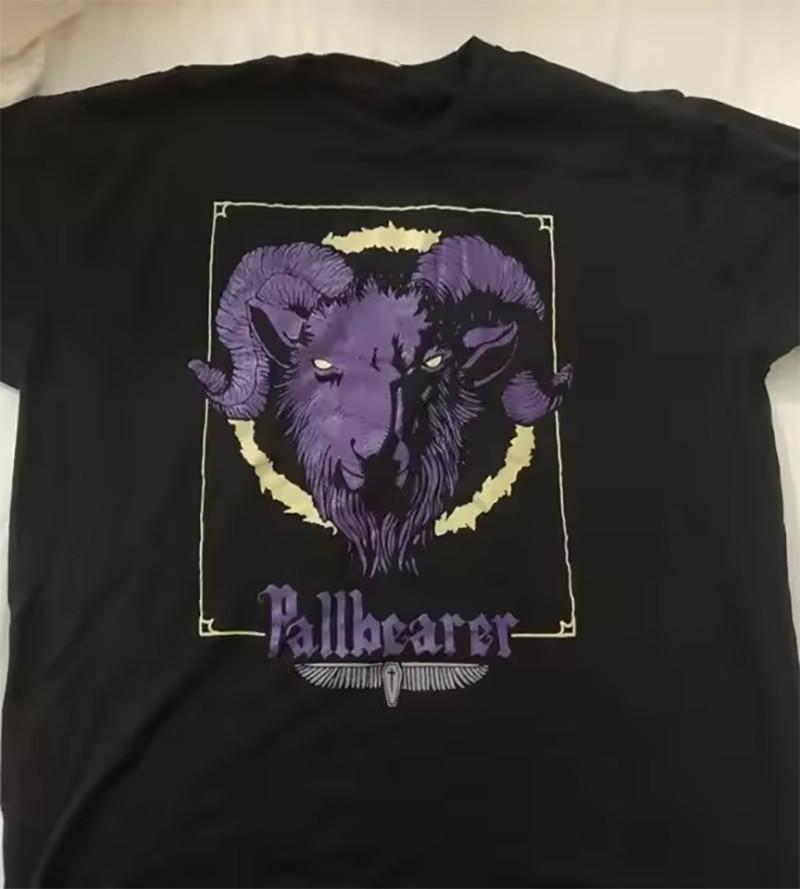 Dungeon Crawler Carl Desperado Club Logo Shirt L