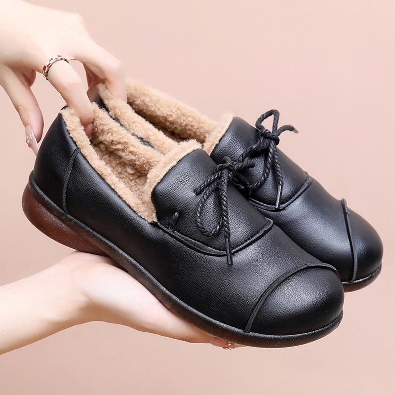 

Comfortable Ladies Flat Shoes Women s Soft Sole Non-Slip Casual Shoes for Daily Walking Slip on Short Plush Loafers Warm Winter 41