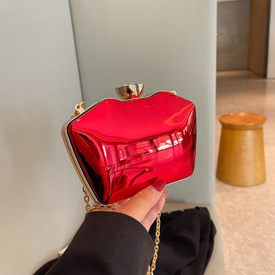 Bolso acrílico de nicho de moda 2025 nuevo color caramelo europeo y americano brillante cadena al hombro bolso caja para mujer tendencia