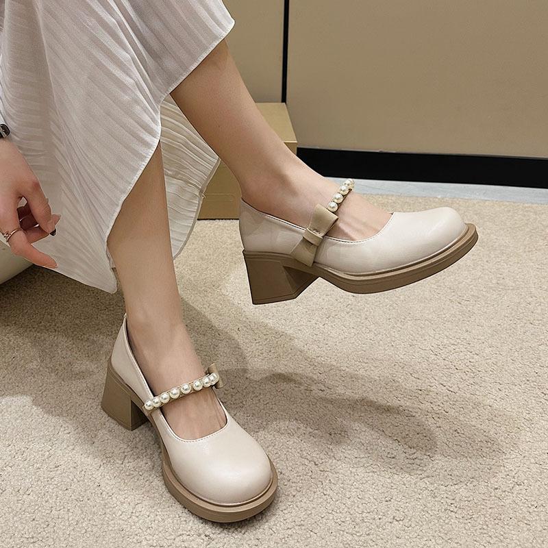 Mary Jane shoes spring summer Internet celebrity white high heels women French thick heel light mouth small leather shoes single shoes women