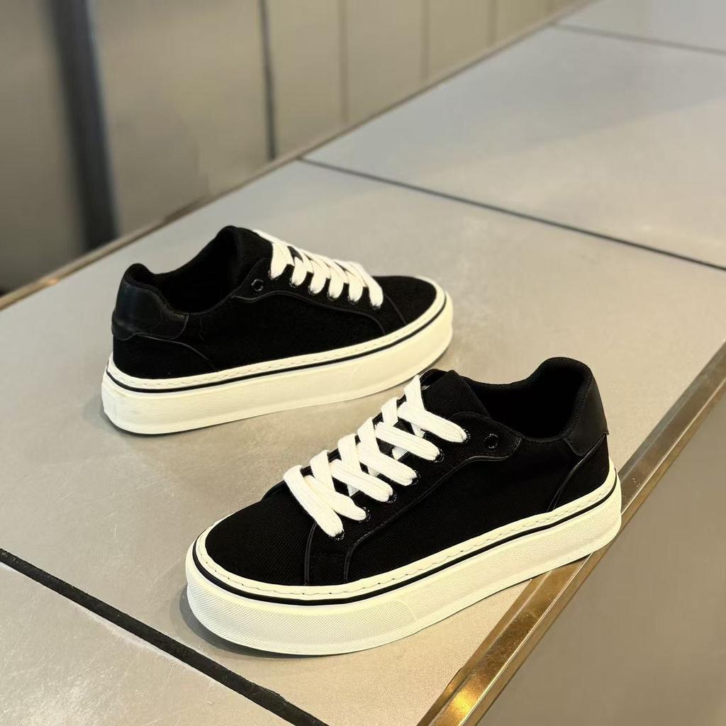 New Men's Classic Four Seasons Fashion Low Top Skateboarding Shoes Comfortable Soft Sole Sneakers