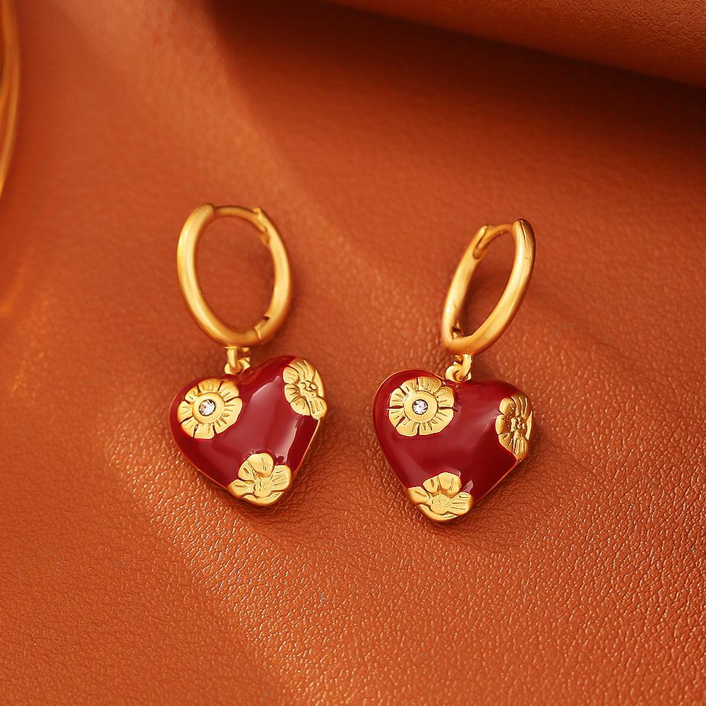 

Модные серьги-подвески для женщин красный