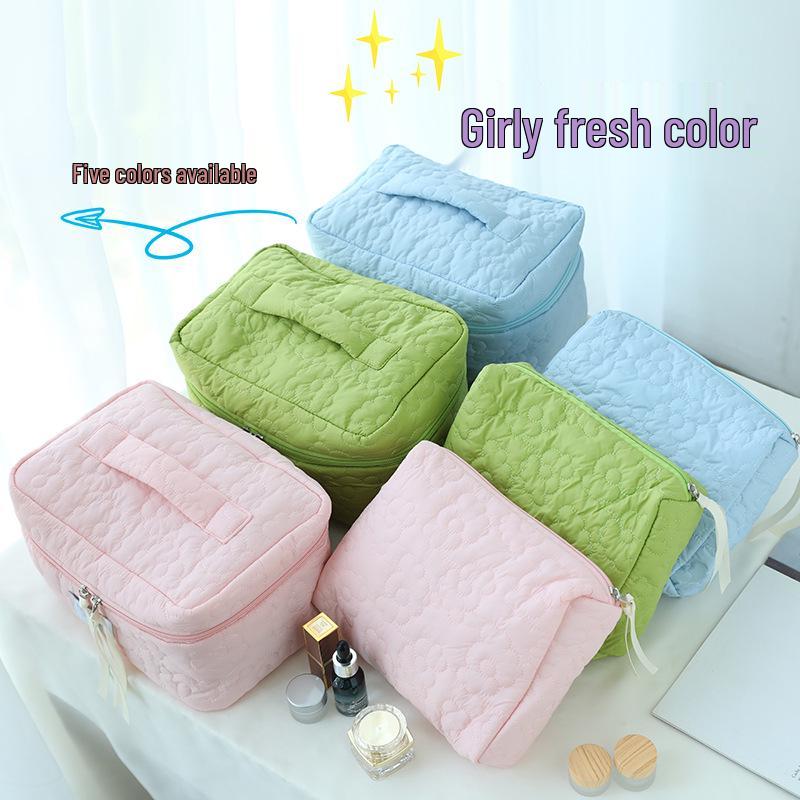 Korean Style Portable Large Capacity Makeup and Toiletry Bag