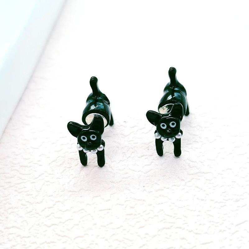 New Cute Elf Kitten Cartoon Earrings Simple Design Geometric Earrings In Stock