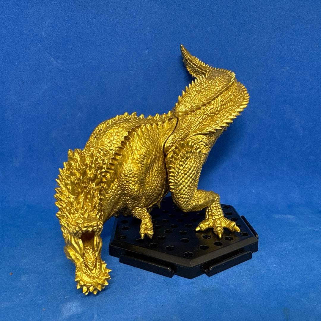 

[USED] Monster Hunter Standard Model Deviljho Figure with Bonus Parts