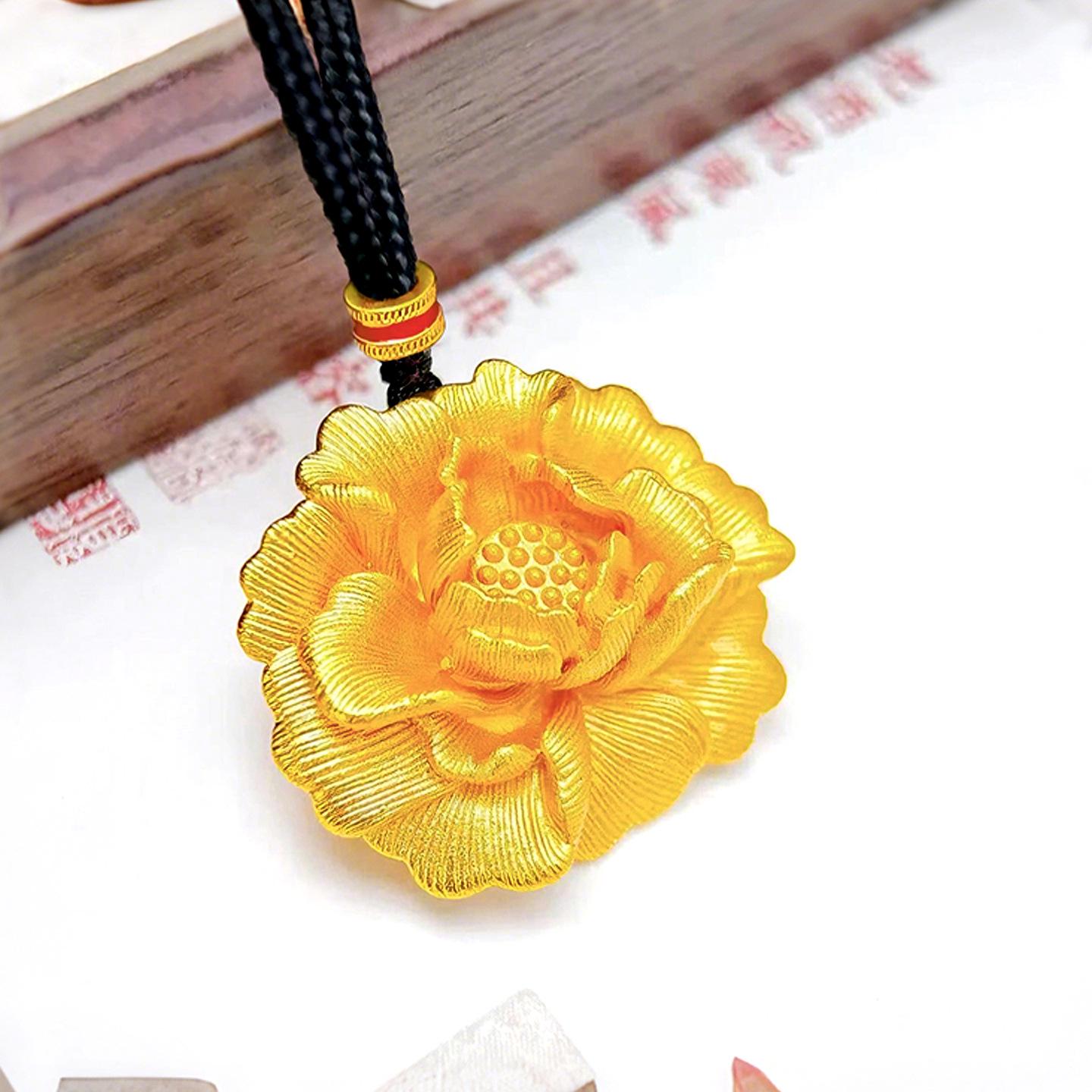Xiaohongshu-Inspired Sand Gold Peony Flower Pendant with Blooming Richness Lanyard for Women