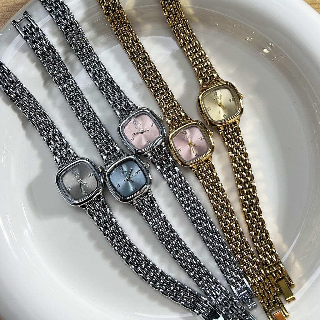 Korean Gentle Wind Powder Plate Steel Belt Workplace Women'S Watch, Literary And Retro Roman Numerals Square Quartz Watch, Versatile Model