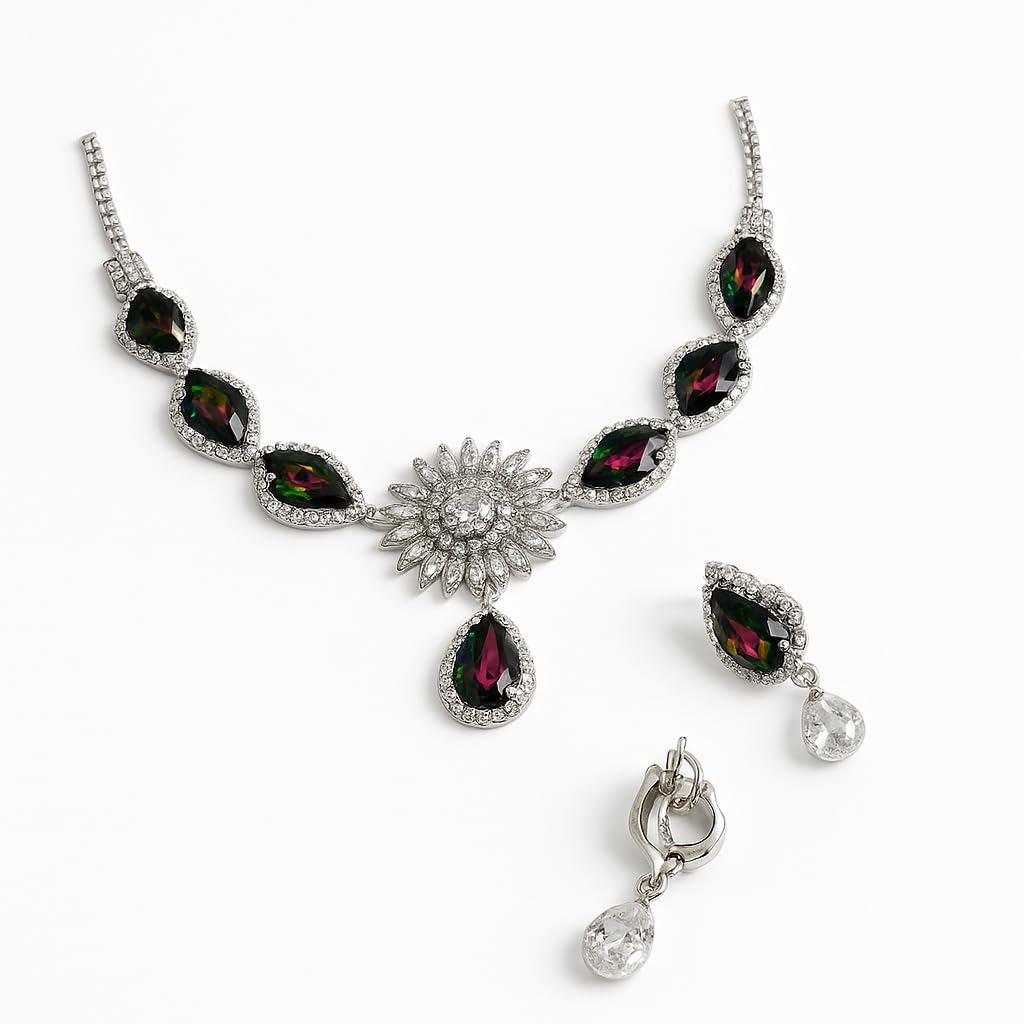 Krystallhalskjede og øredobbersett, Sølv, 3,5 cm hengelengde, Hummerlås