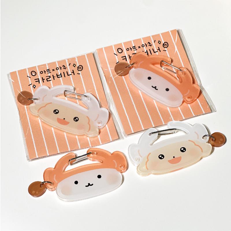 

Acrylic steam room carabiner (2 types) Achu