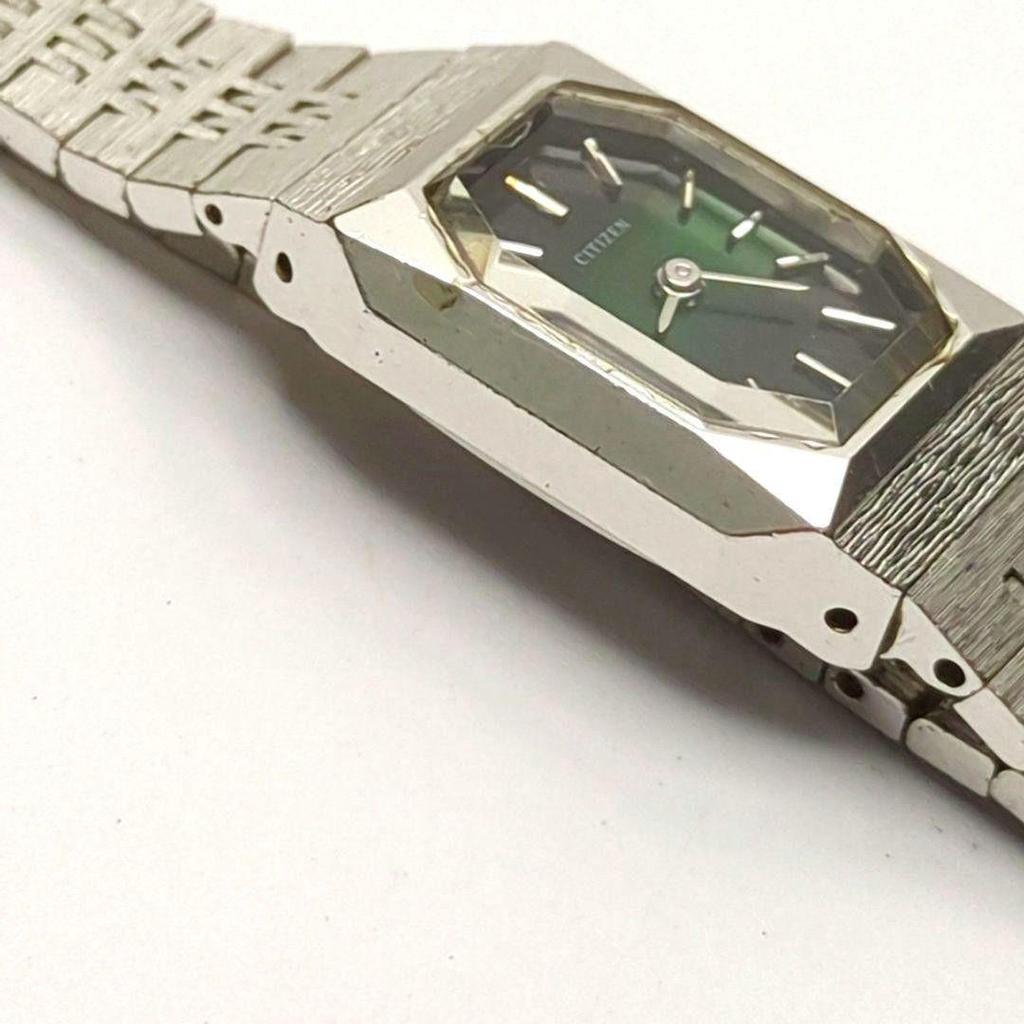 Used Working good condition CITIZEN Ladies Hand-winding Cut Glass Bracelet Watch Accessory Watch Green Dial 709