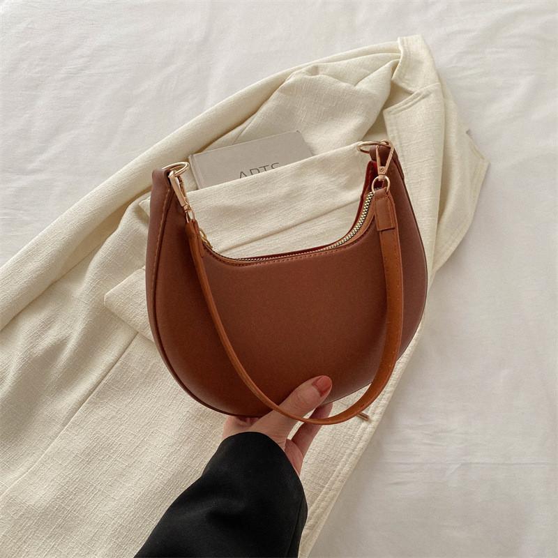 Stylish Street Fashion Pu Crescent Shoulder Bag Trendy Hobo Handbag For Women