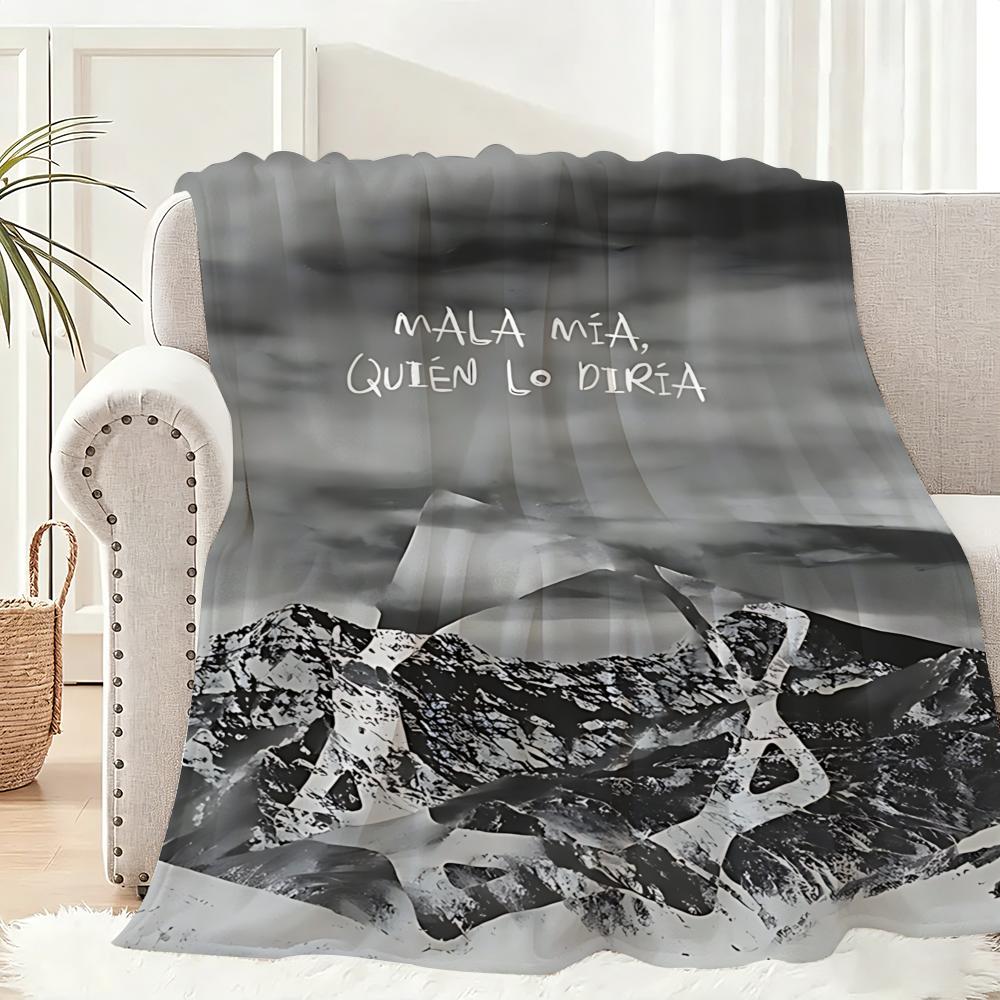 Singer D-Dellafuente Torii Yama Throw Lightweight 240g Flannel Blanket Soft Skin-friendly for Summer Cooling