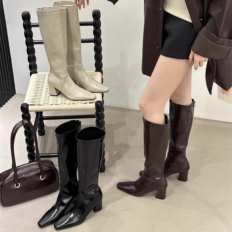 Korean version of retro square head thick high-heeled knight boots women's 2025 autumn and winter new fashionable versatile but knee-high boots