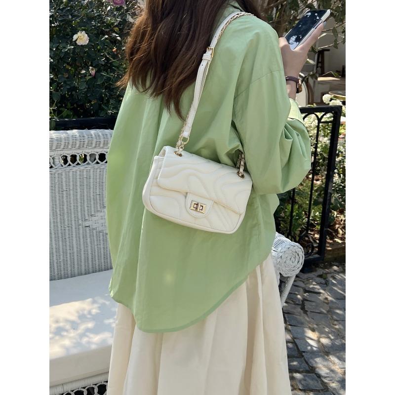 Spring and summer popular new chain bag exquisite texture small bag women's fashion versatile messenger bag