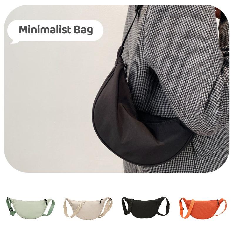 Fashionable Nylon Crossbody Bag For Women Trendy Dumpling Style Lightweight And Compact