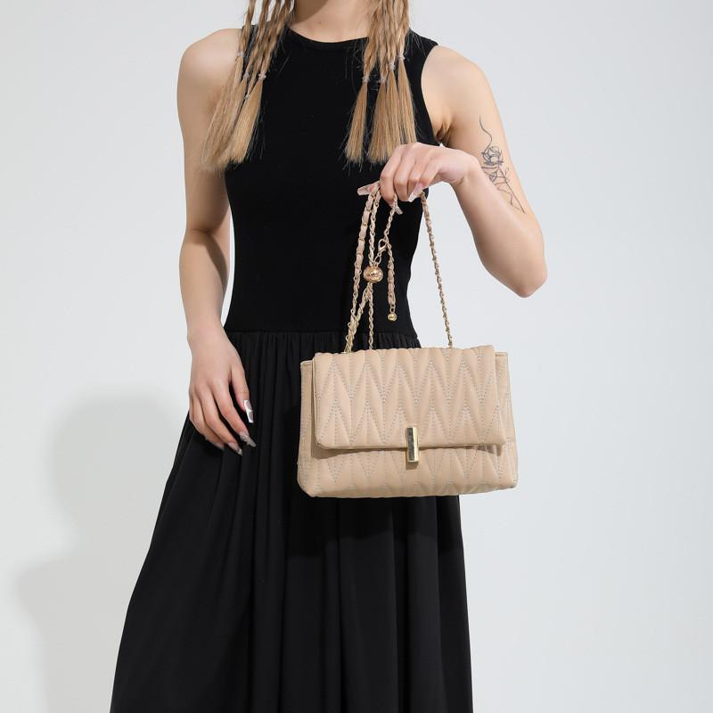 Elegant Pu Quilted Chain Crossbody Bag For Women Perfect For Daily Casual Use