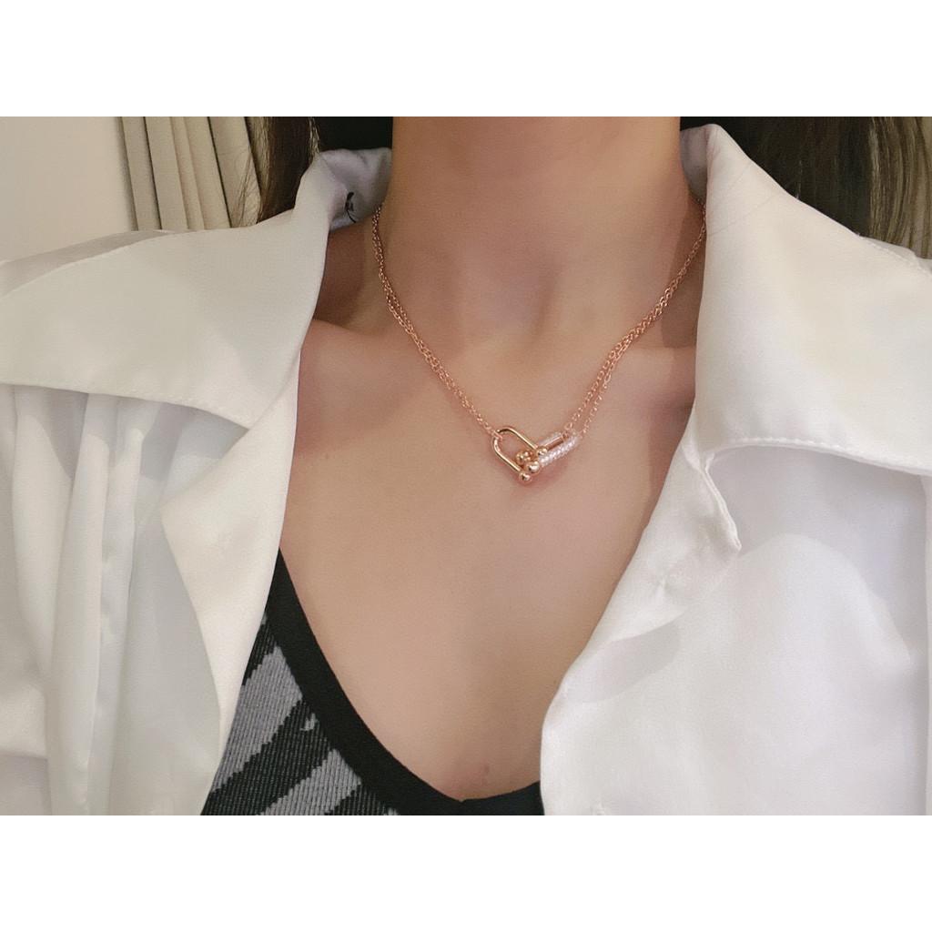 Double ring necklace electroplated with 18k precision high version, elegant subversive spirit coexists. Strolling through New York's Ladies' jewelry