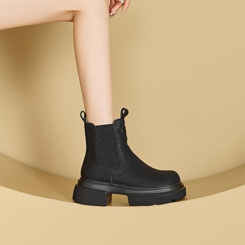 3233 autumn and winter velvet leather Martin boots women's thick-soled one-pedal cigarette boots women's casual small size short boots women