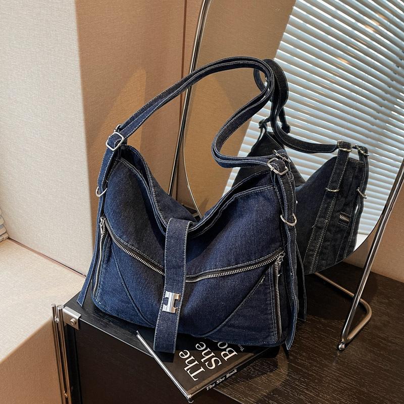 Denim Bag Women's Large-capacity New Summer Versatile Shoulder Messenger Bag Class Tote Bag