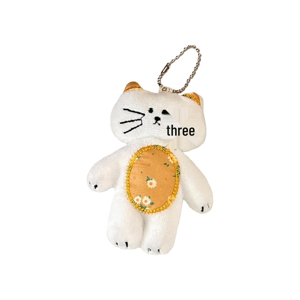 Floral Plush Cat Keychain Pendant – Cute Cartoon Accessory for Backpacks