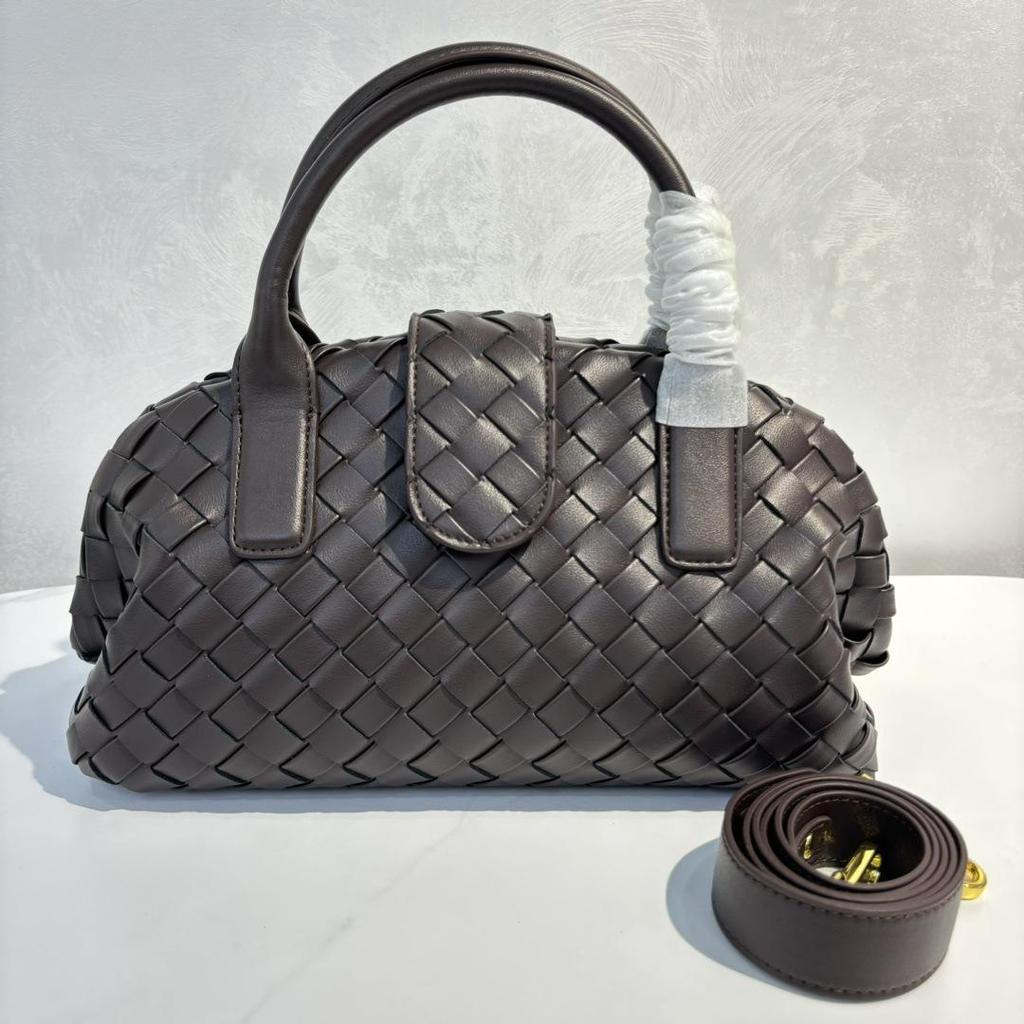 Women's Bag New Stylish Large Capacity Niche High-end Bowling Bag Crossbody Bag Women's Leather