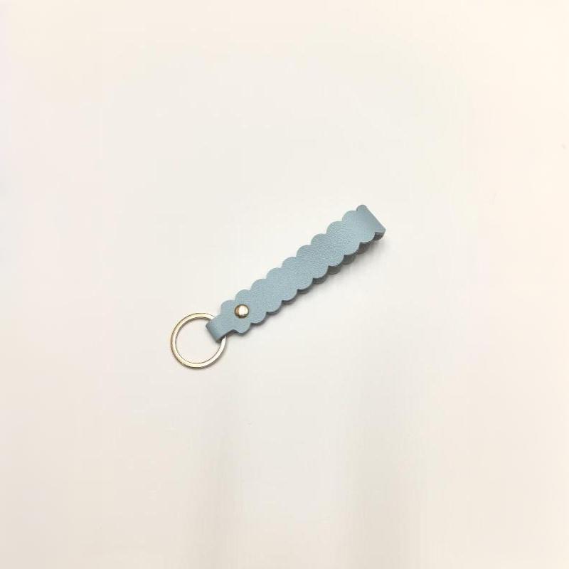 Leather Wave Edge Key Ring Holder 1Pcs Wavy Scalloped Design Soft Keychain Stylish Bag Pendant for Travel Outdoor Use